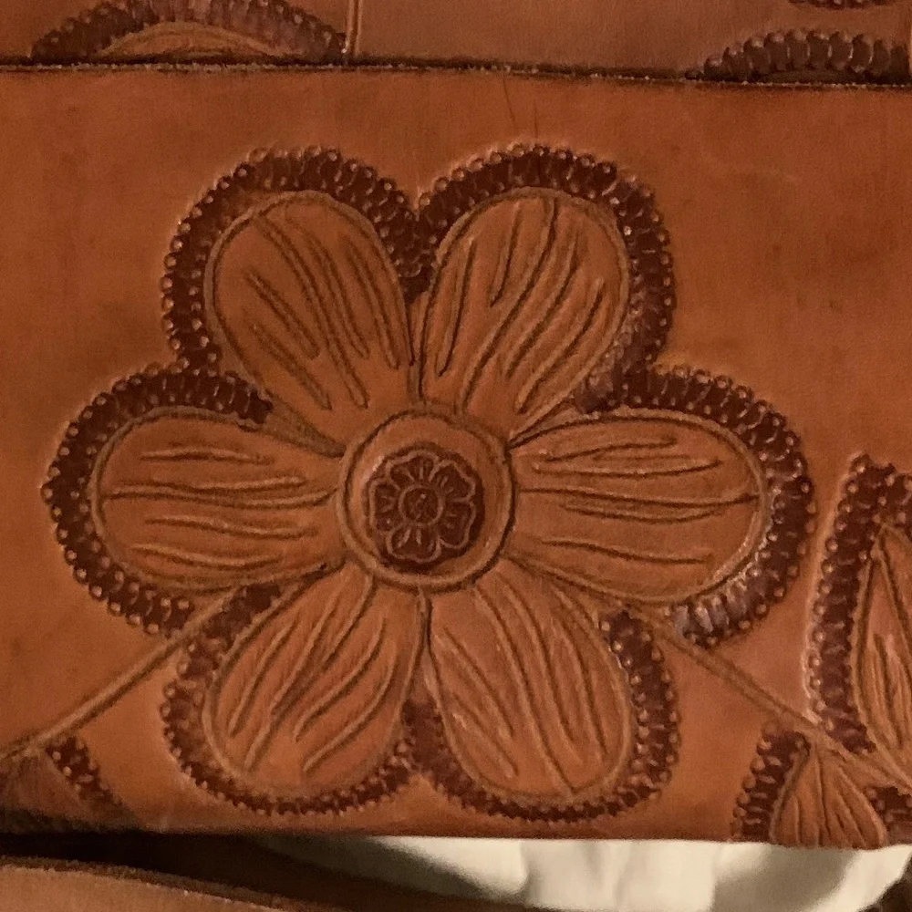 🇲🇽 Authentic Artisan Handmade Mexican Leather Embossed Briefcase 💼